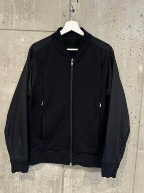 Lululemon Light Bomber Jacket Black Men’s M Good